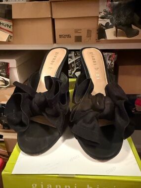Gianni Bini Black Ruffle suede Slide Mules